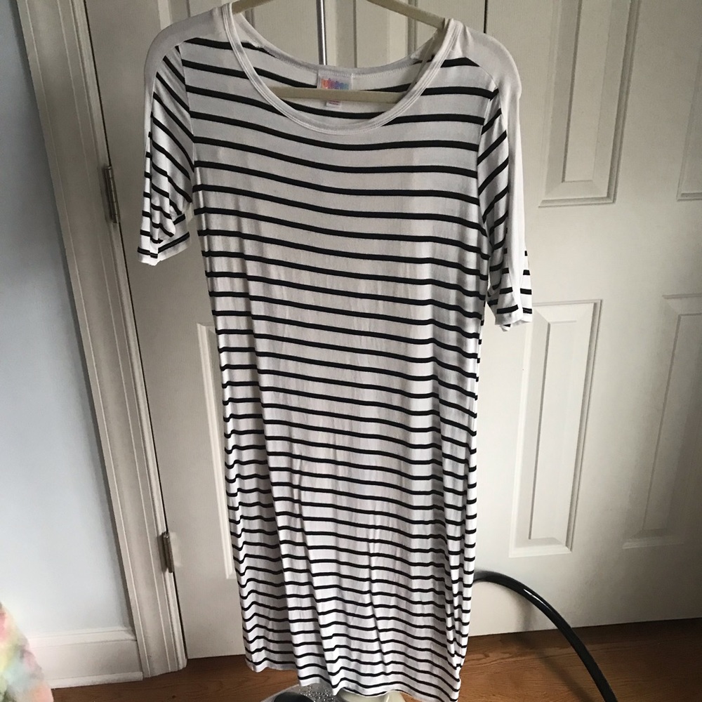 LuLaRoe Julia Dress - Medium